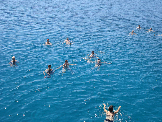 71 Wieder einmal Baden in einer glasklaren Bucht