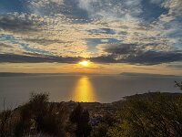 180 nach diesem Sonnenuntergang muessen wir leider wieder nach Hause